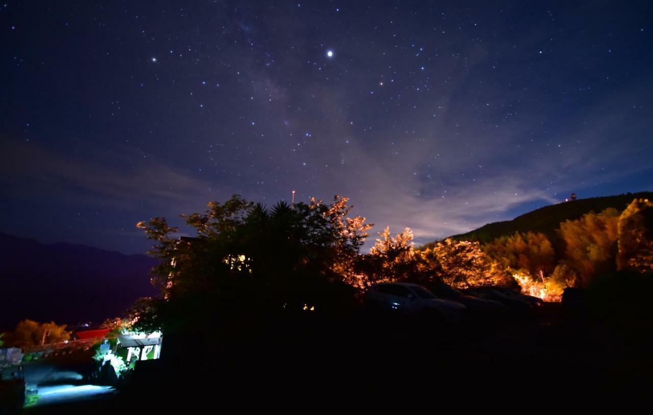 Chuxu Homestay Fanlu Екстер'єр фото